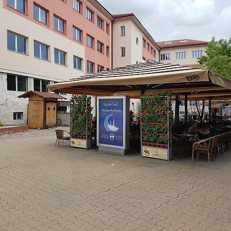 Roses Daire Bihać Dış mekan fotoğraf