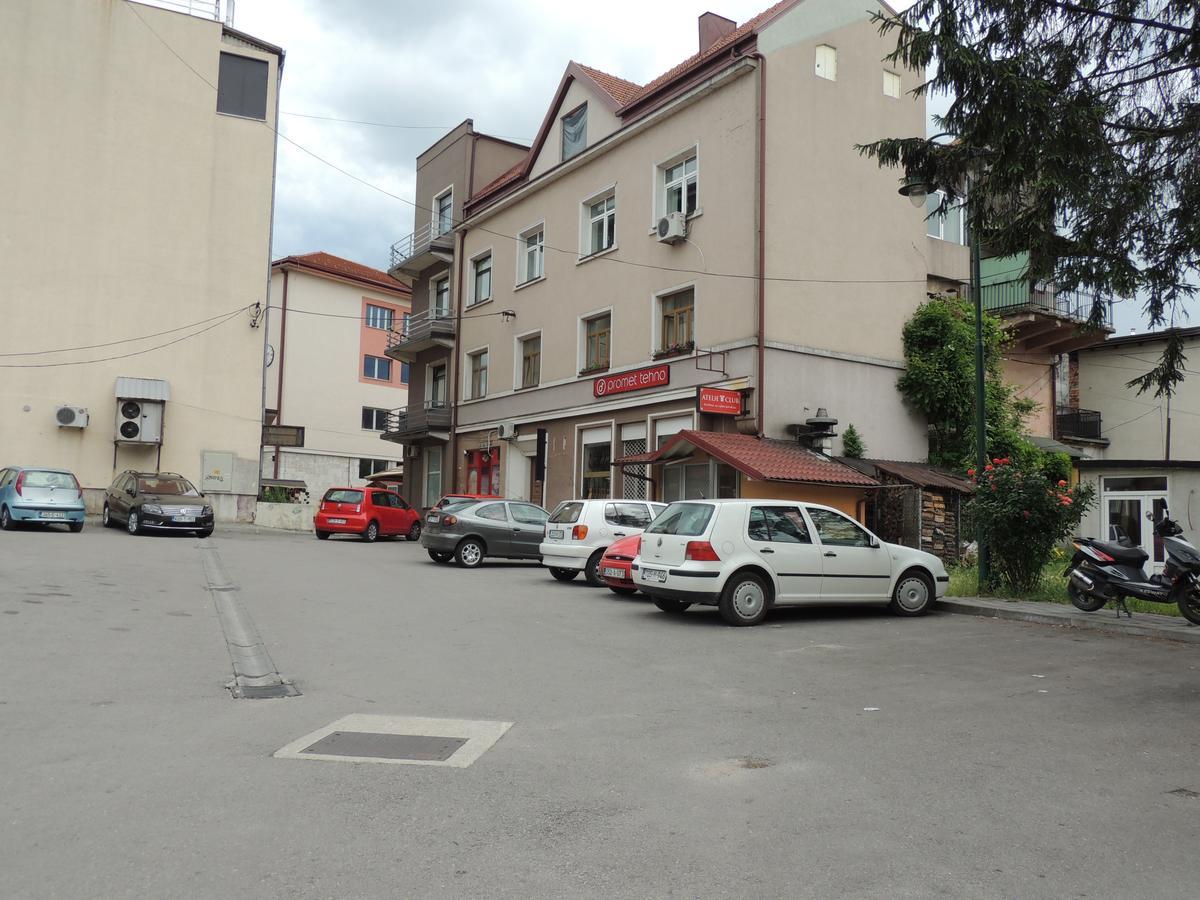 Roses Daire Bihać Dış mekan fotoğraf
